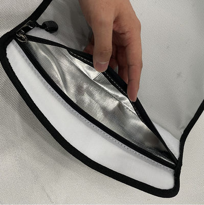 Dwuwarstwowa ognioodporna wodoodporna torba na dokumenty do torby na pieniądze Bezpieczeństwo przeciwpożarowe