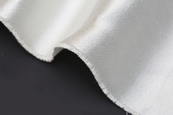 Style 1523 Plain Weave Lekka cienka rolka z włókna szklanego o gramaturze 392gsm